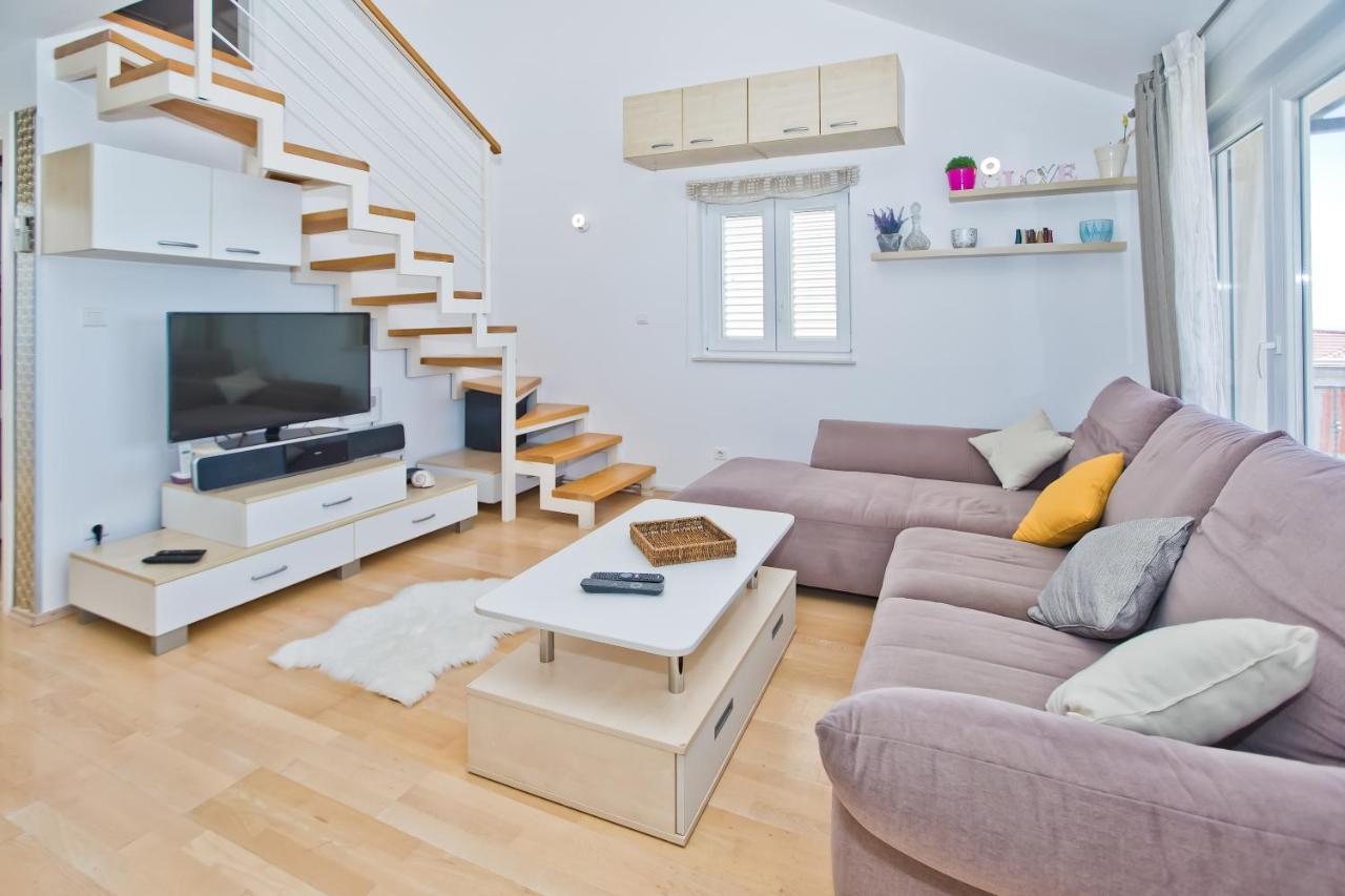 Relaxing Holiday Sunset Apartment Hvar Town Exteriör bild